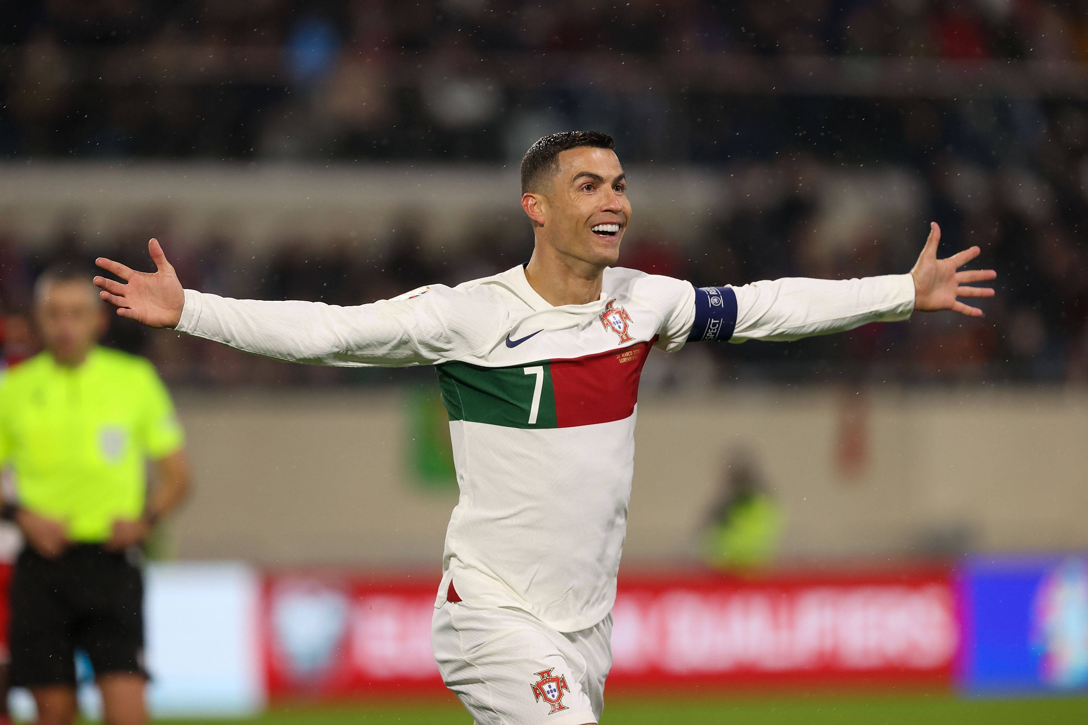 葡萄牙名将斩获进球，为国家队贡献