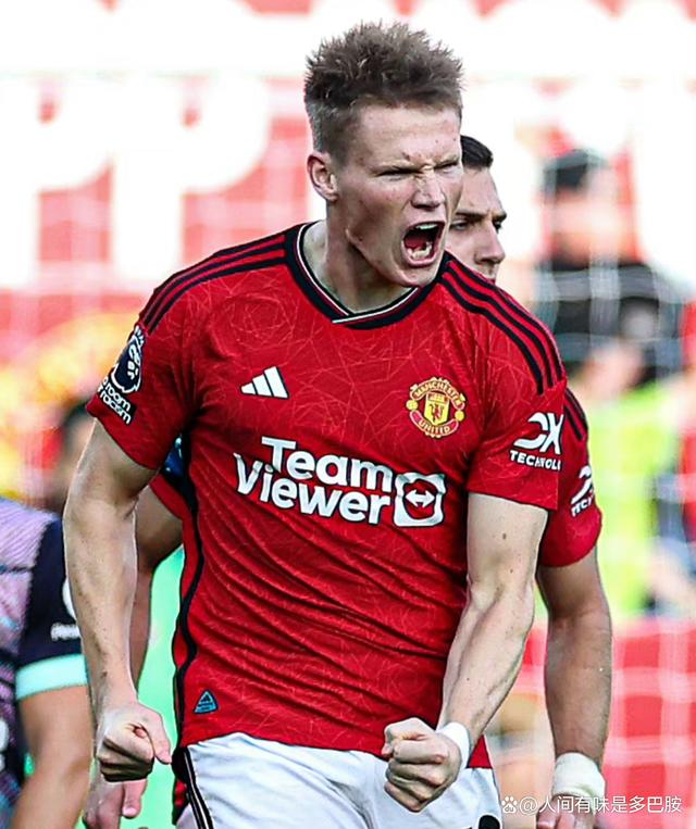 包含罗伯特-高登领衔出战，带领球队轻松取得胜利的词条