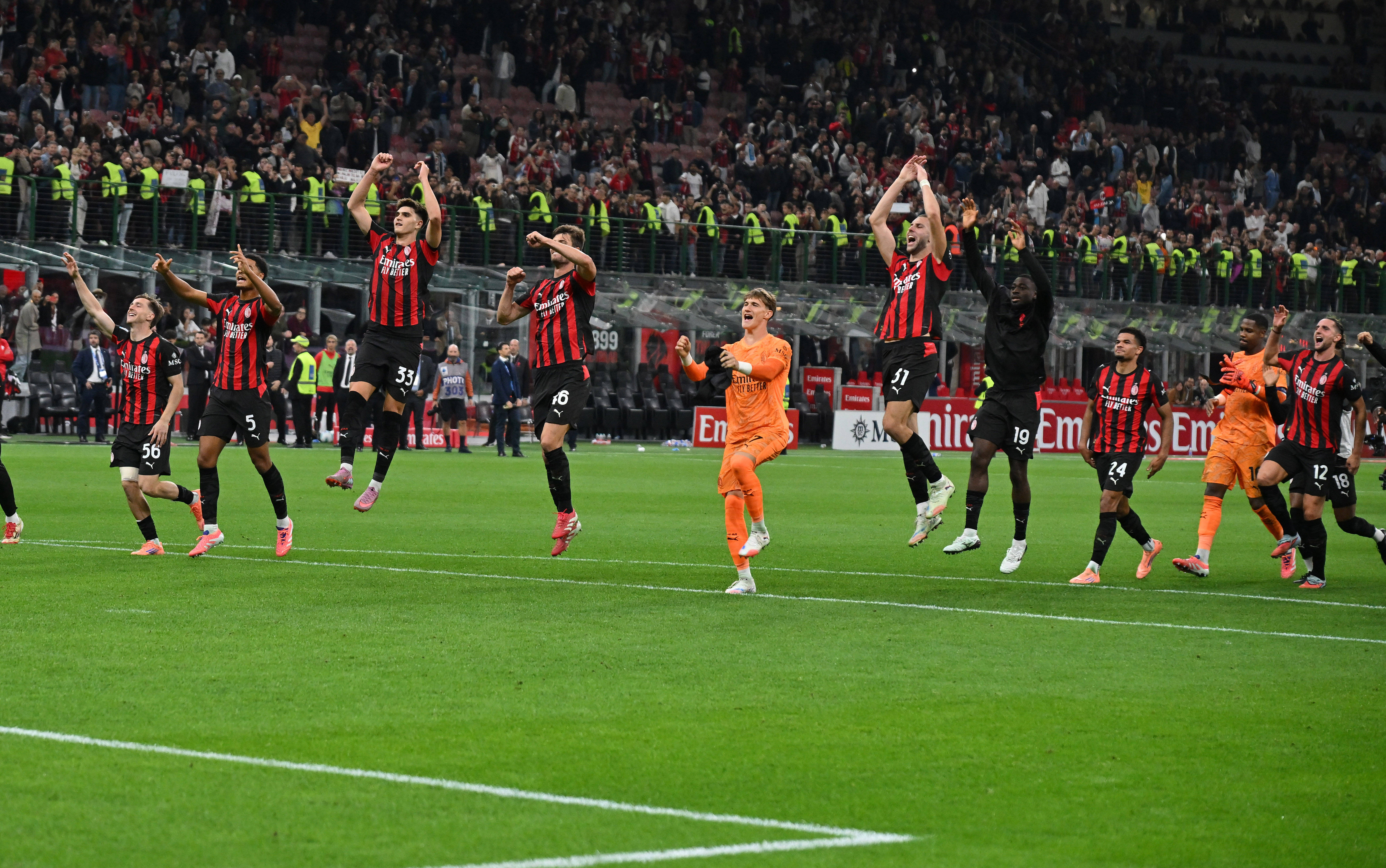 那不勒斯主场告负，跌至积分榜第四的简单介绍