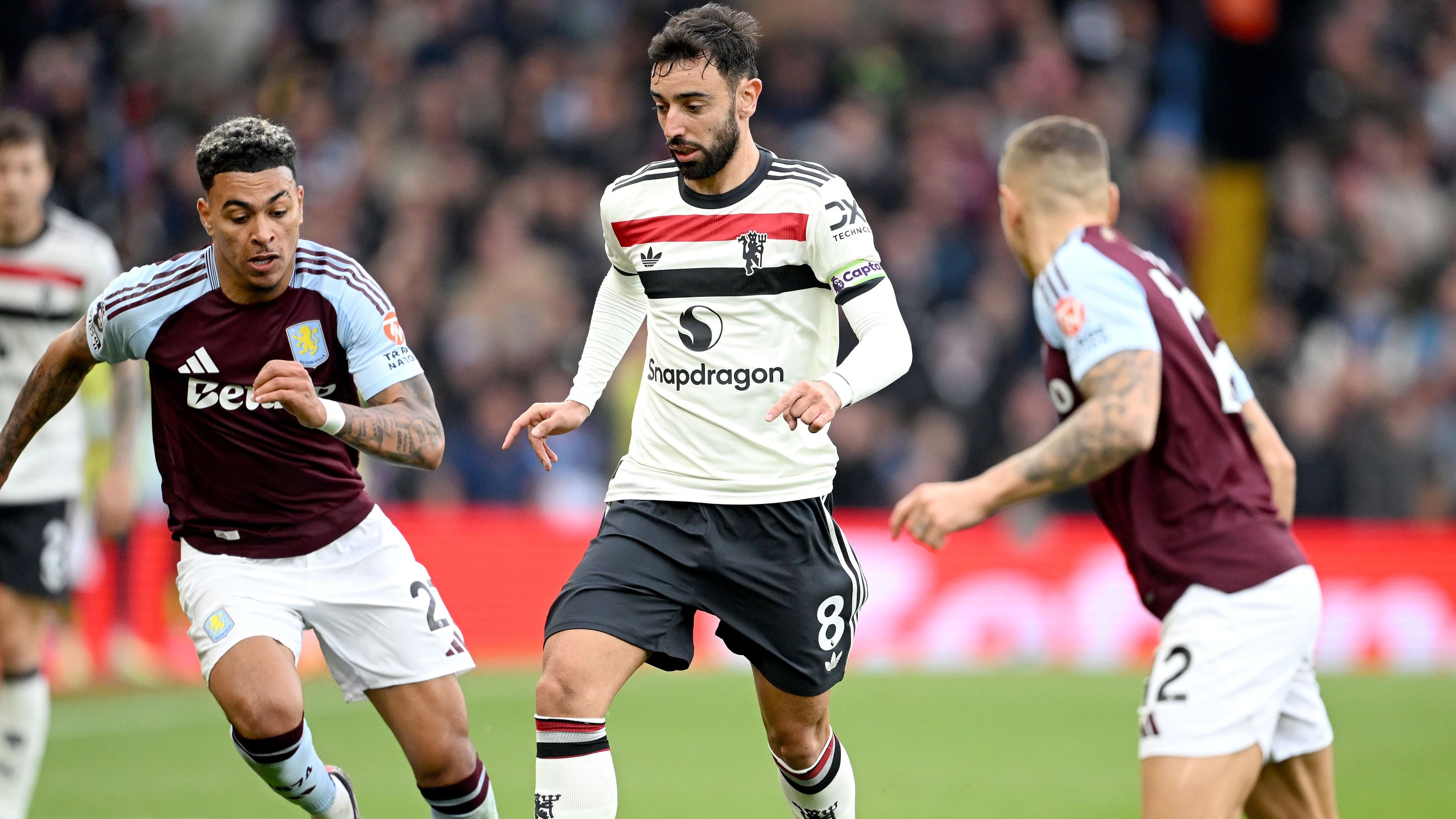 关于曼联客场力克维拉,继续追随领袖之后的信息 关于曼联客场力克维拉,继续追随领袖之后的信息