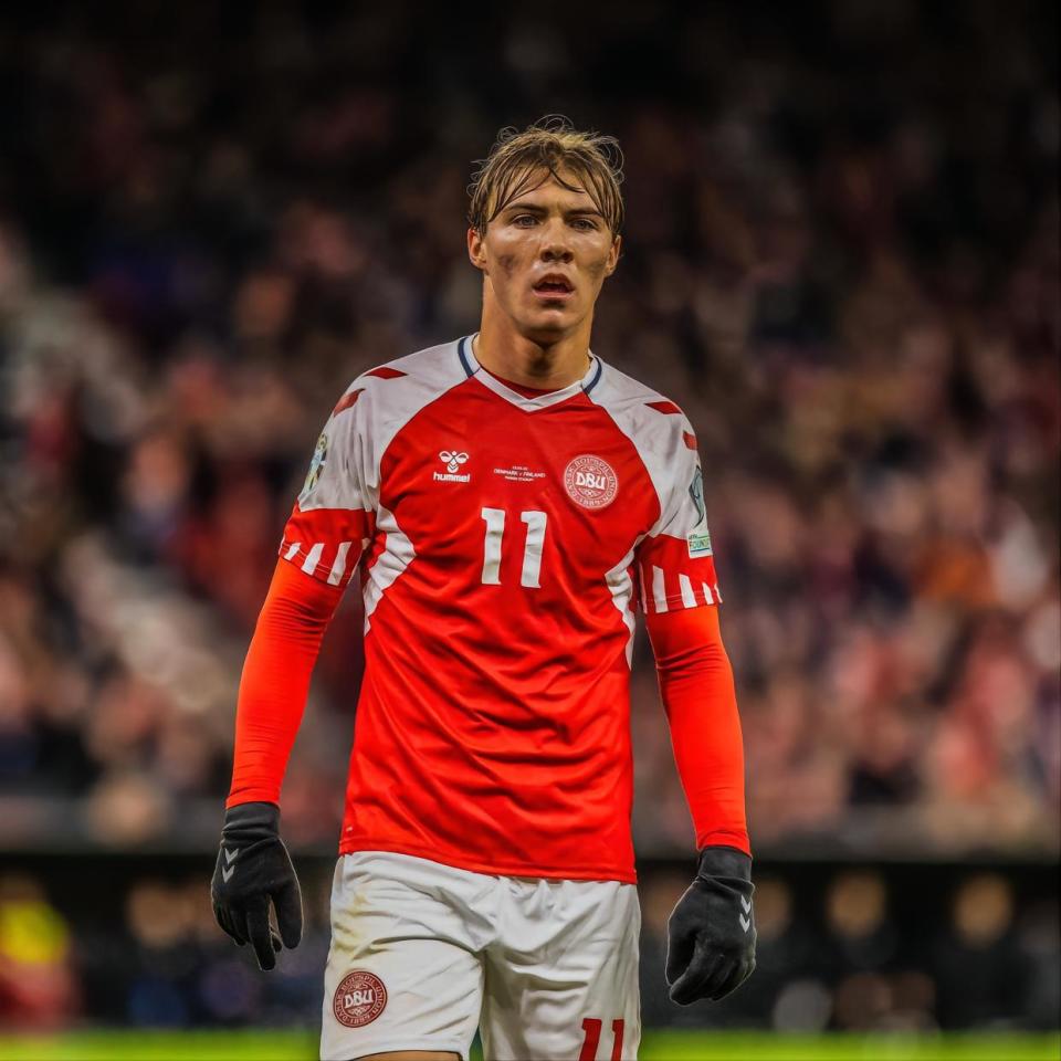 关于塞浦路斯队实力爆发，向欧预赛进军迈进的信息