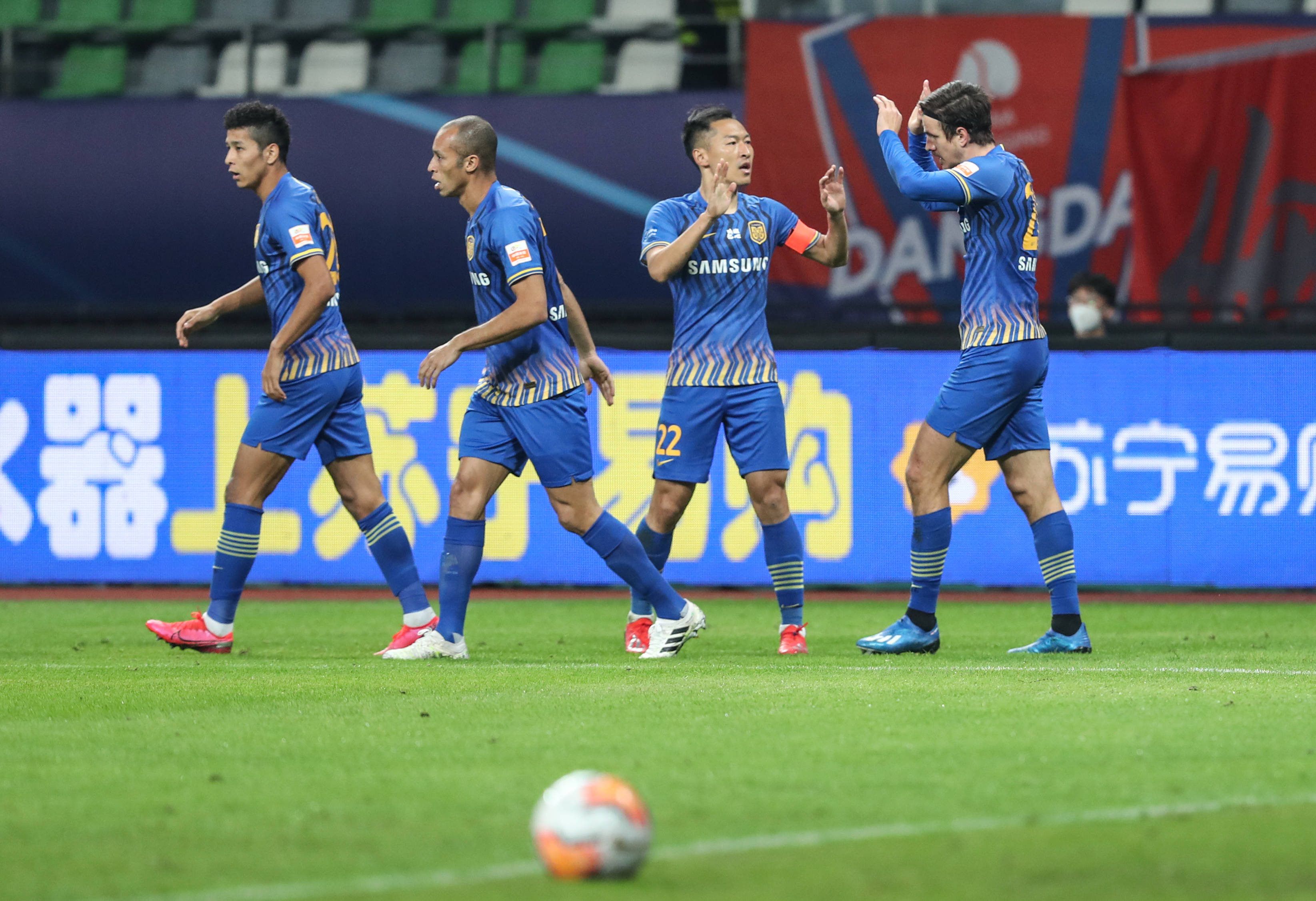 开云体育官方入口-包含苏宁等待主力球员回归，提高战斗力的词条